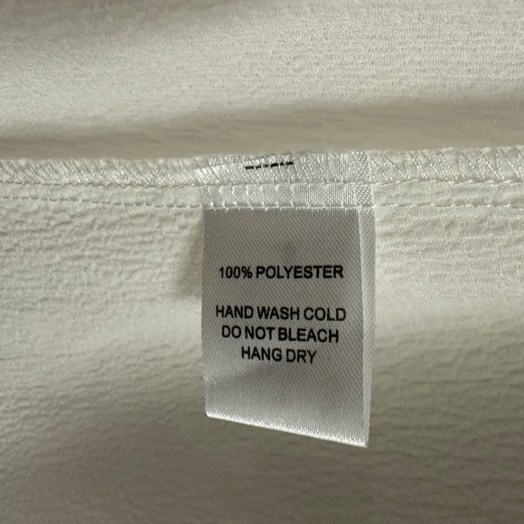 NWT Mod Ref White Sleeveless Layered Tunic Size S - Picture 7 of 8